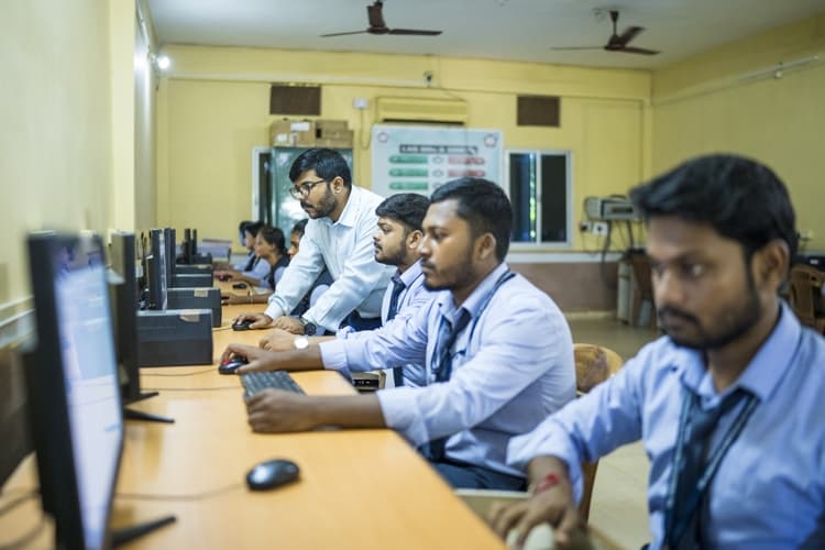 Dr. Ambedkar Institute of Pharmaceutical Science Rourkela Infrastructure photo 7